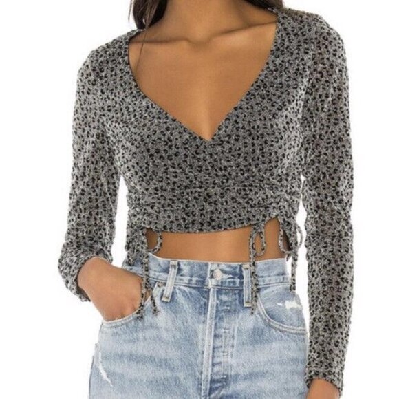 SUPERDOWN Sparkly leopard print long sleeve wrap blouse - Picture 1 of 7